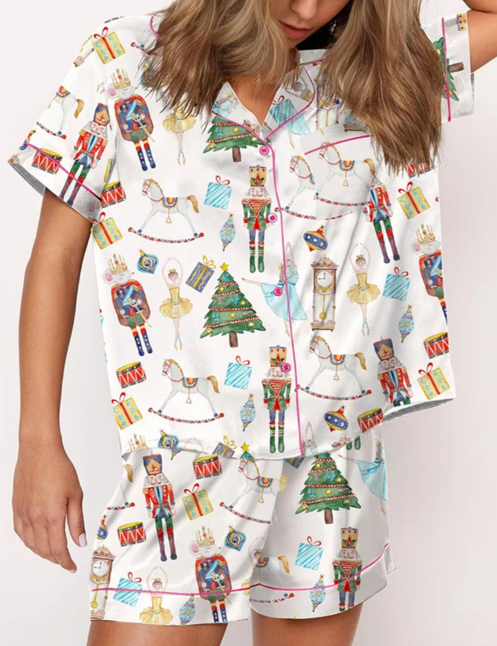 Nutcracker Pattern Pajama Set	