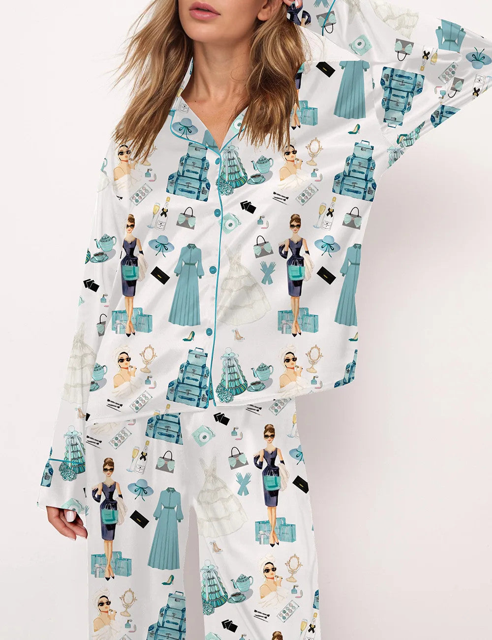 Breakfast At Tiffany's Print Pajama Set	