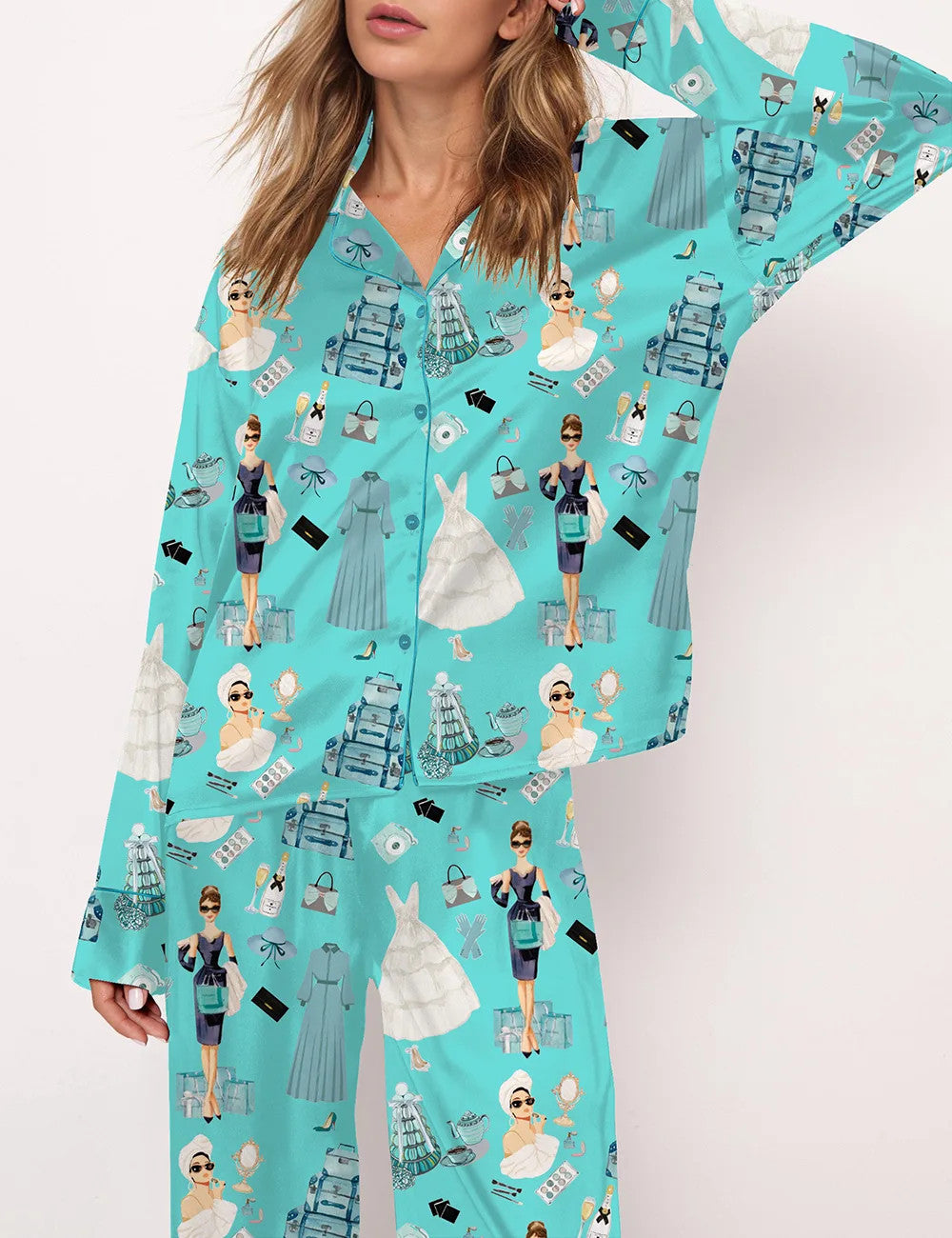 Breakfast At Tiffany's Print Pajama Set	
