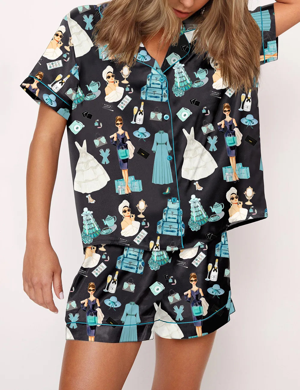 Breakfast At Tiffany's Print Pajama Set	