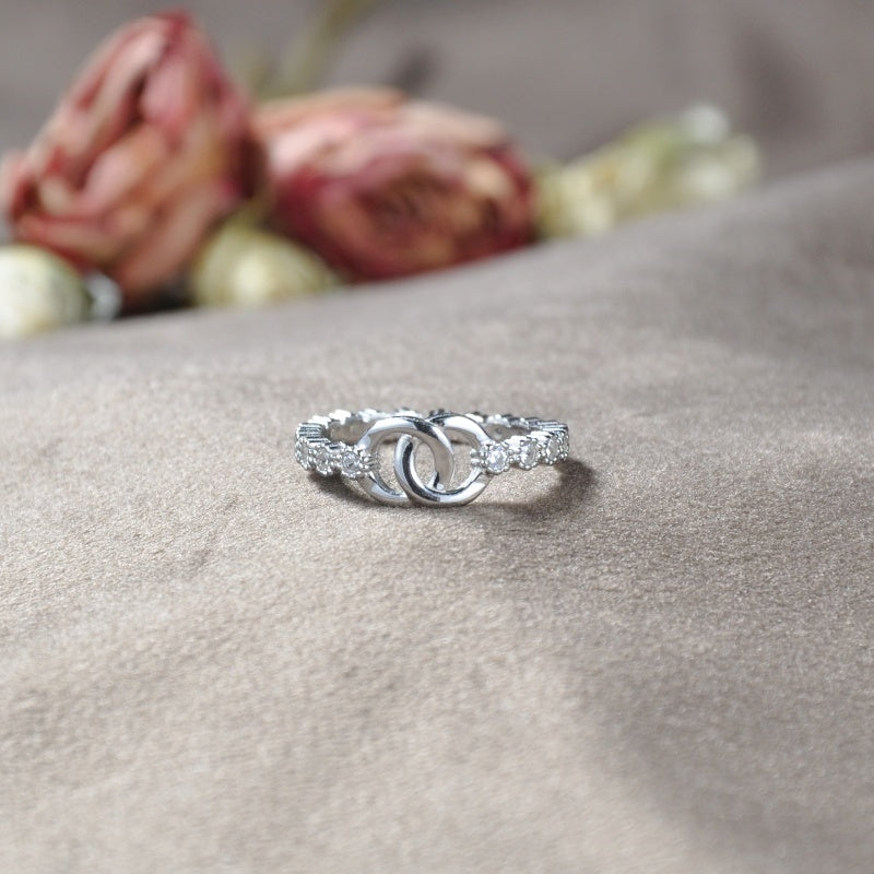 Best Bi♥︎ches In Heart And Soul Matching Pavé Interlocking Rings