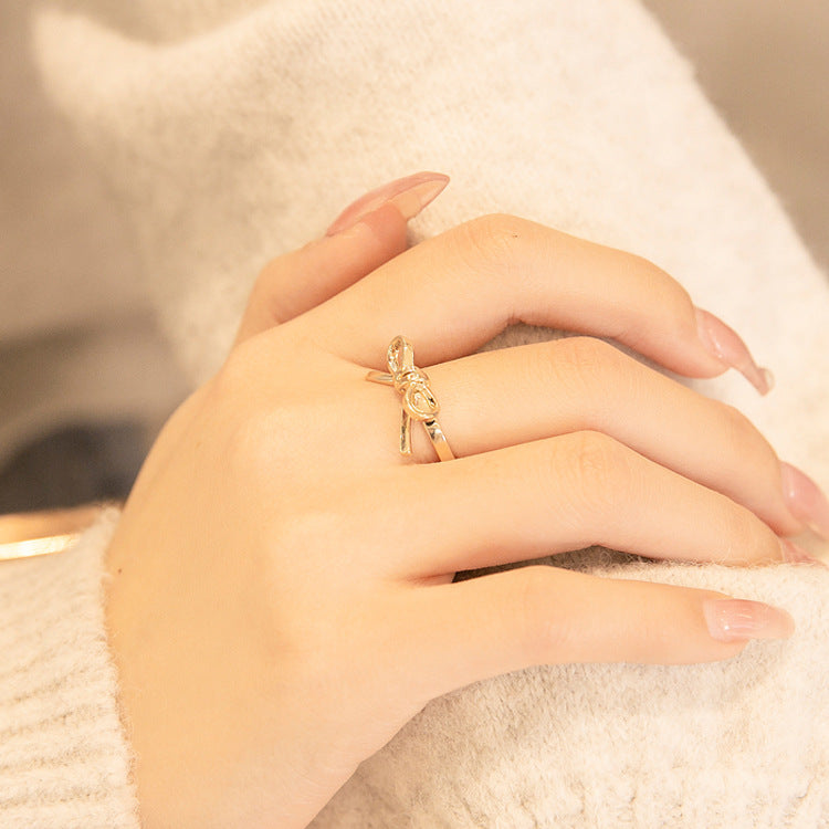 Gold Bow Ring